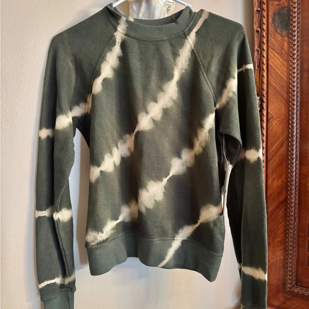 Spiritual Gangster Tie-Dye Crew in Green and White XS Sweatshirt